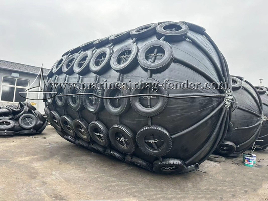 Resistencia al envejecimiento Fender neumático de caucho fácil de inflar Flange de acero inoxidable Estándar ISO17357