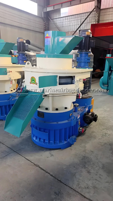 Máquina de pellets de anillo vertical, equipo eléctrico de combustible de biomasa