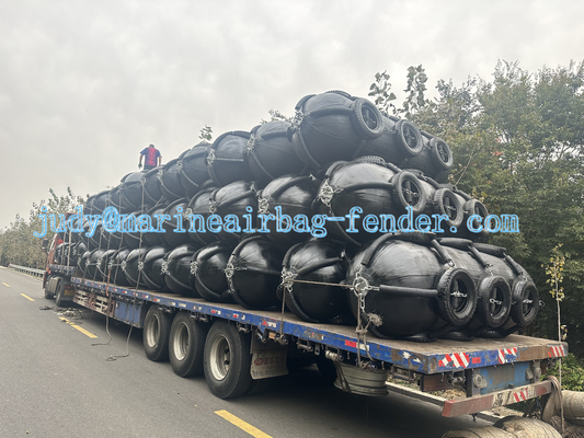 Fender de goma inflable de alta resistencia para aplicaciones en alta mar fácil de trabajar
