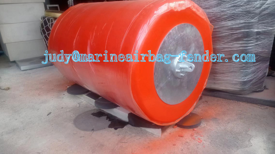 Densidad 30-120Kg/m3 EVA Fender de espuma con red de neumáticos de cadena y material exterior de poliurea